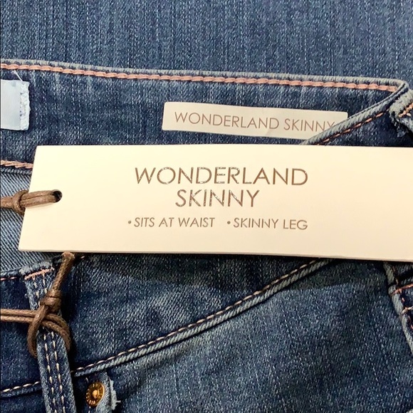 VA Wonderland Skinny Mid Rise Jeans sz 6 28x29 - Picture 7 of 8